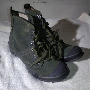 Cabela’s Army Green Canvas Fishing Boots Green Boots